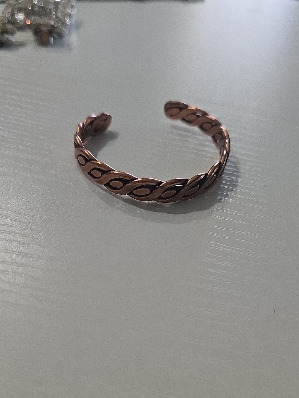 Vintage Twisted Copper Bracelet. Unisex. Good.